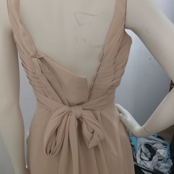 Beautiful Bridesmaid or Formal Dress - Picture 2 of 3